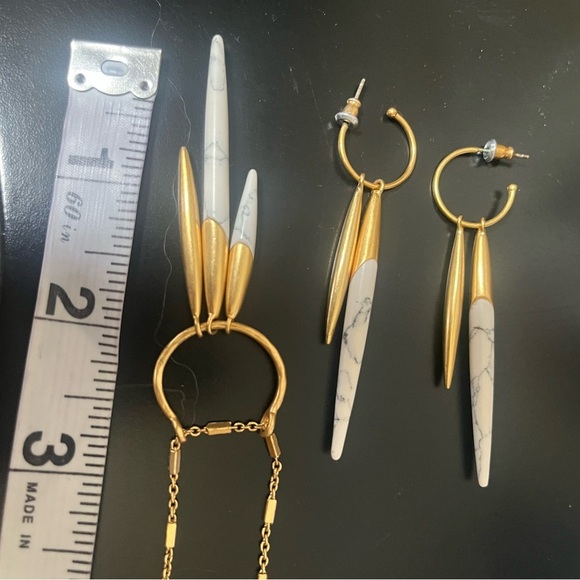 Stella & Dot Elegant Gold and Silver Pendant Necklace Set & Earrings - Picture 2 of 11